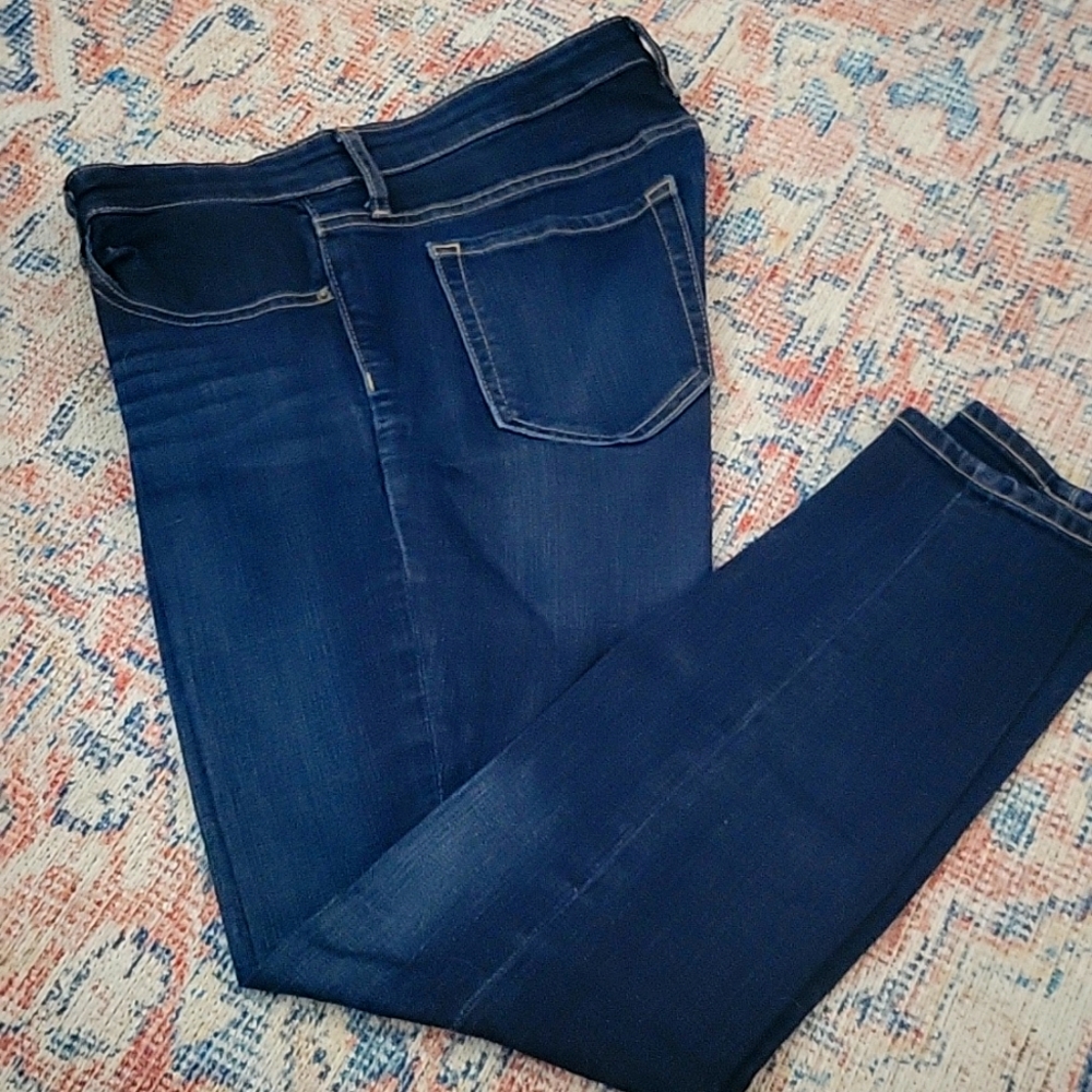 Skinny jeans
